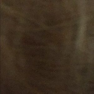 Meet your Posher, Holly